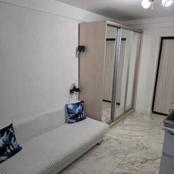 Продается 1-комнатная квартира, 15 м²