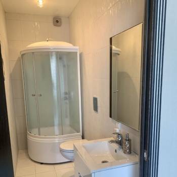 Продается Дом, 180 м²