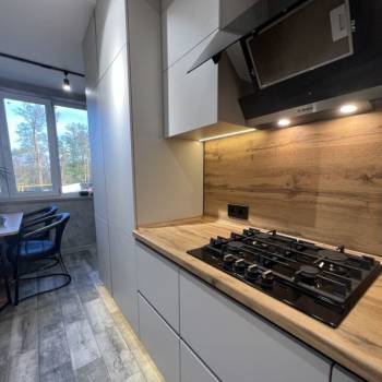 Продается 1-комнатная квартира, 69 м²