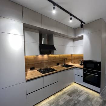 Продается 1-комнатная квартира, 69 м²