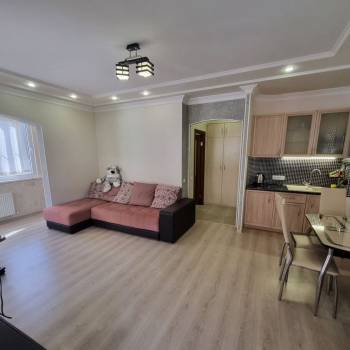 Сдается 1-комнатная квартира, 40 м²