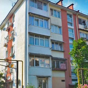 Продается Многокомнатная квартира, 70,7 м²