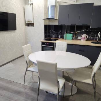 Сдается 2-х комнатная квартира, 72 м²