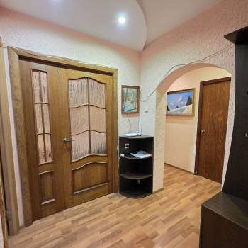 Сдается Многокомнатная квартира, 63 м²