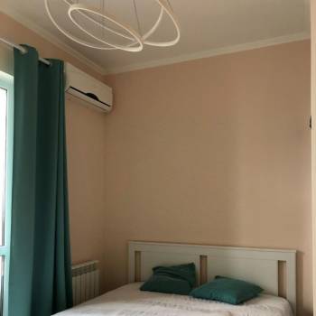 Продается 1-комнатная квартира, 35 м²