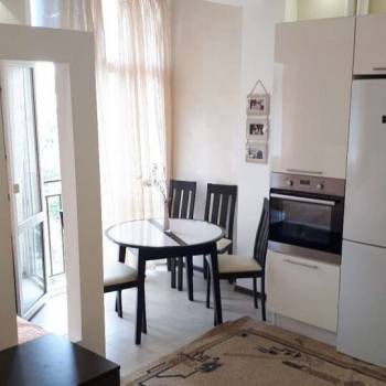 Продается 1-комнатная квартира, 32,9 м²