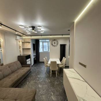Сдается Многокомнатная квартира, 72 м²