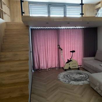 Сдается 2-х комнатная квартира, 100 м²