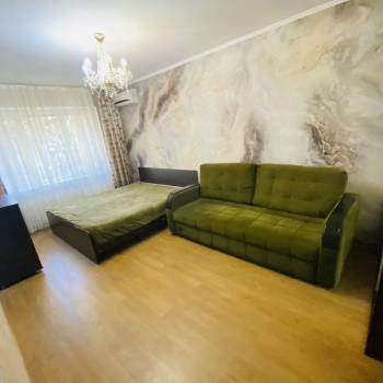Сдается 2-х комнатная квартира, 60 м²