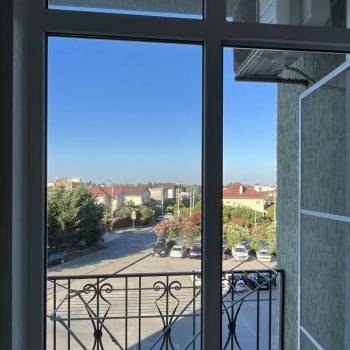 Продается 1-комнатная квартира, 35 м²