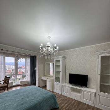 Сдается 2-х комнатная квартира, 81 м²