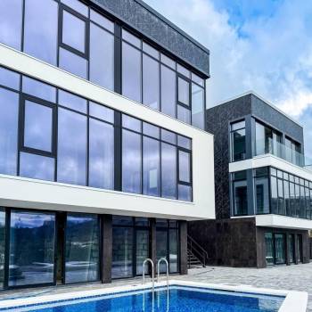 Продается Дом, 260 м²