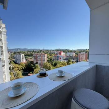 Сдается 2-х комнатная квартира, 60,4 м²