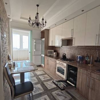 Сдается 2-х комнатная квартира, 55 м²