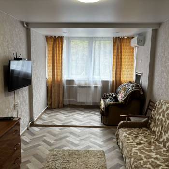 Сдается 1-комнатная квартира, 26,7 м²