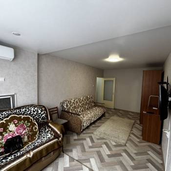 Сдается 1-комнатная квартира, 26,7 м²