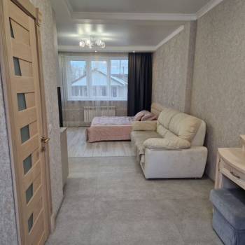 Сдается 1-комнатная квартира, 35 м²