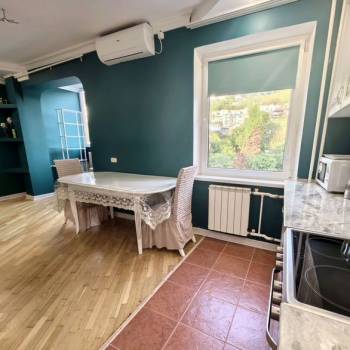 Продается 2-х комнатная квартира, 65 м²