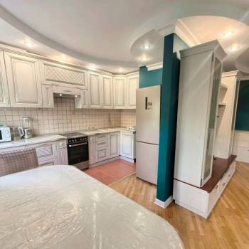 Продается 2-х комнатная квартира, 65 м²