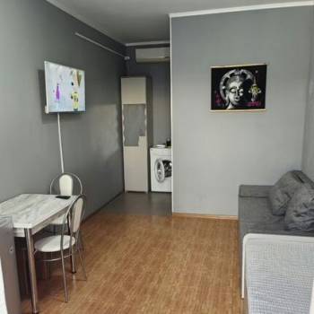 Продается 1-комнатная квартира, 17 м²