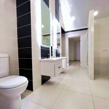 Продается Многокомнатная квартира, 189 м²