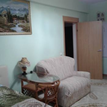 Продается 1-комнатная квартира, 37 м²
