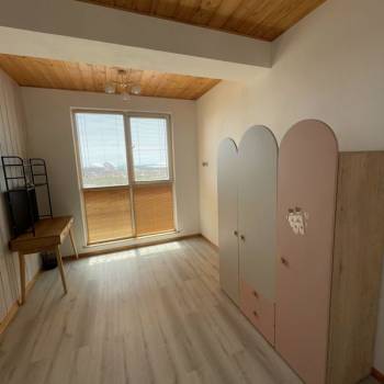 Продается 1-комнатная квартира, 56,6 м²