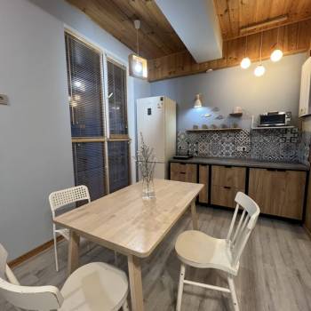 Продается 1-комнатная квартира, 56,6 м²
