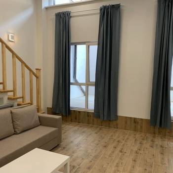 Продается 1-комнатная квартира, 50 м²
