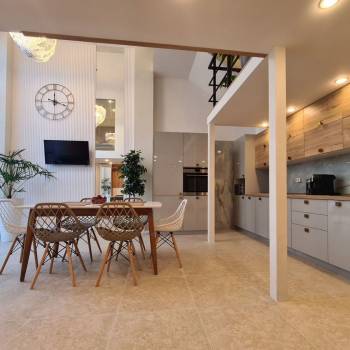 Сдается Дом, 300 м²