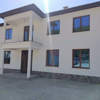 Сдается Дом, 420 м²