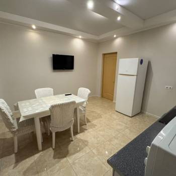 Сдается 2-х комнатная квартира, 80 м²
