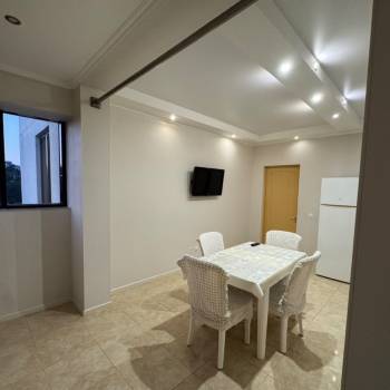 Сдается 2-х комнатная квартира, 80 м²
