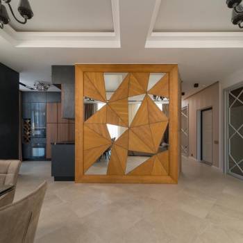 Продается Многокомнатная квартира, 104 м²