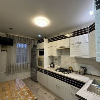 Продается 3-х комнатная квартира, 72 м²
