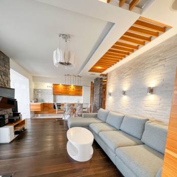 Сдается Многокомнатная квартира, 100 м²