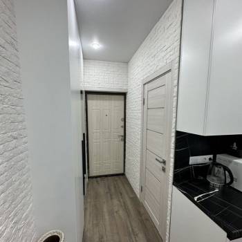 Продается 1-комнатная квартира, 27 м²