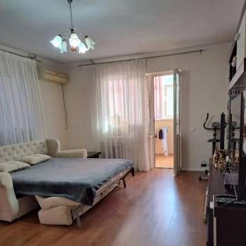 Продается 3-х комнатная квартира, 110 м²