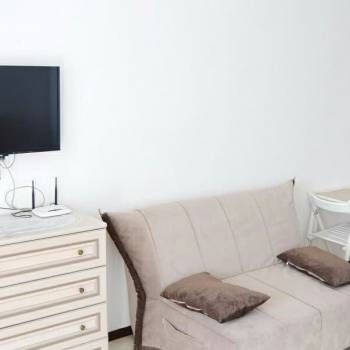 Продается 1-комнатная квартира, 32 м²