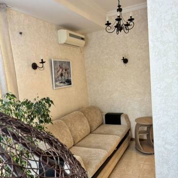 Сдается 2-х комнатная квартира, 72 м²