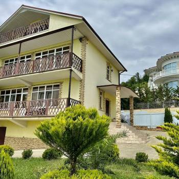 Продается Дом, 295 м²