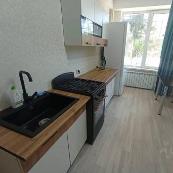 Сдается 1-комнатная квартира, 38 м²