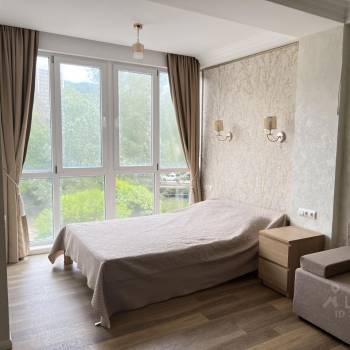 Сдается 1-комнатная квартира, 41 м²