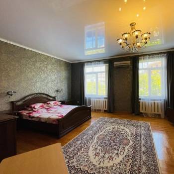 Продается Дом, 480 м²
