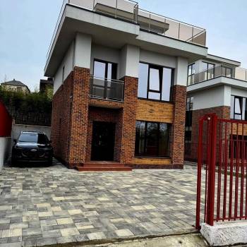 Продается Дом, 170 м²