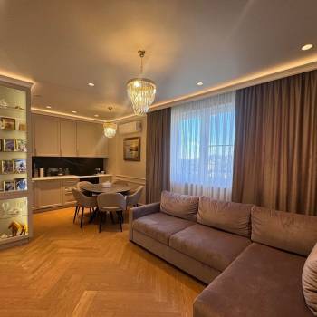 Продается 3-х комнатная квартира, 70 м²