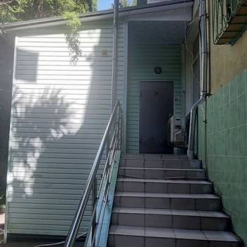 Продается 2-х комнатная квартира, 80,7 м²