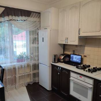 Продается 1-комнатная квартира, 36 м²