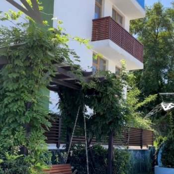 Продается 1-комнатная квартира, 40 м²