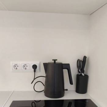 Продается 1-комнатная квартира, 18 м²